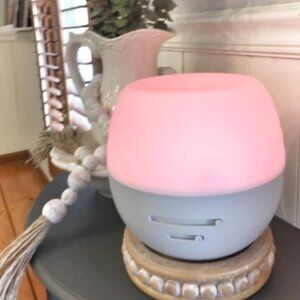 BNIB Scentsy Jeweled Deluxe Diffuser